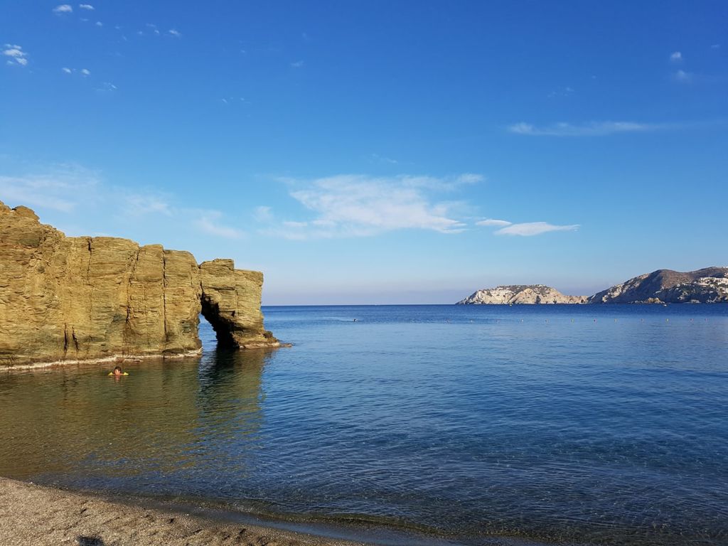 psaromoura beach